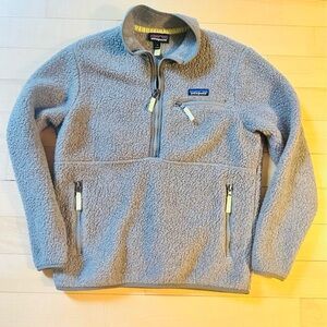 Patagonia Light Gray Fleece Jacket SMALL